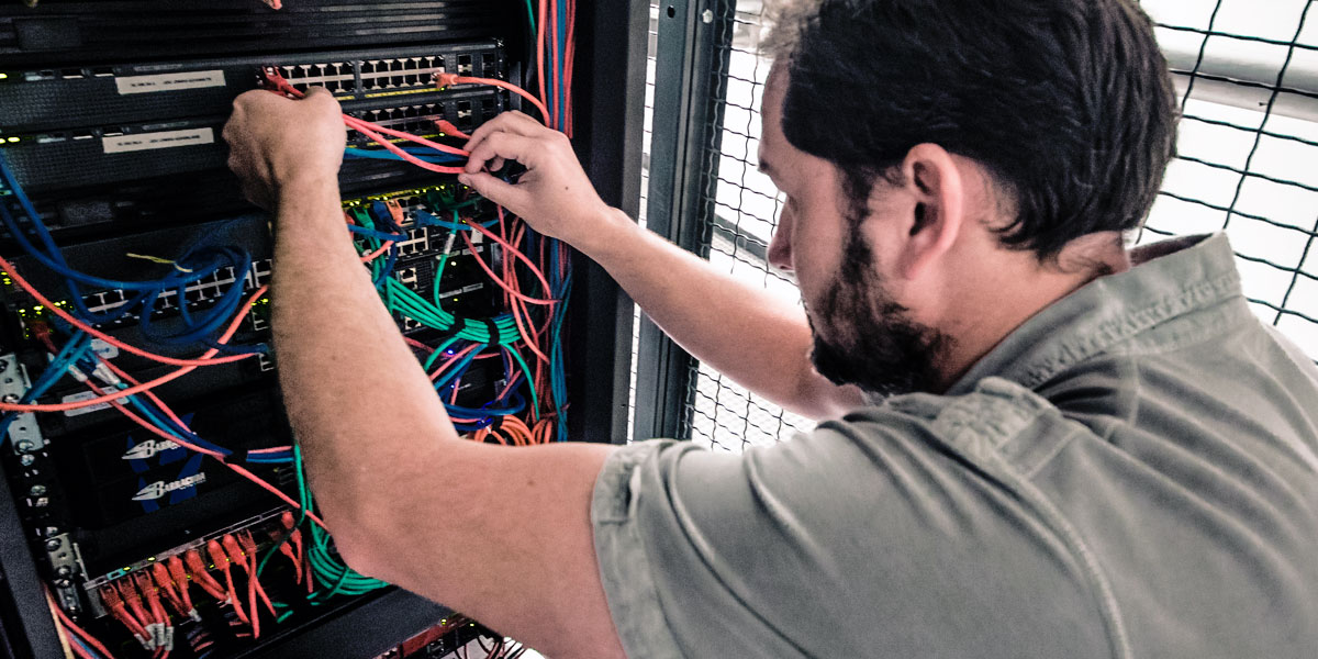 Jason Killingsworth attaching cables